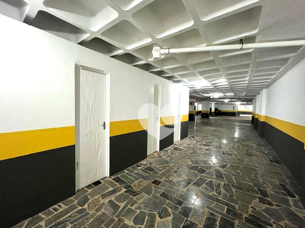 Apartamento para alugar com 3 quartos, 100m² - Foto 27