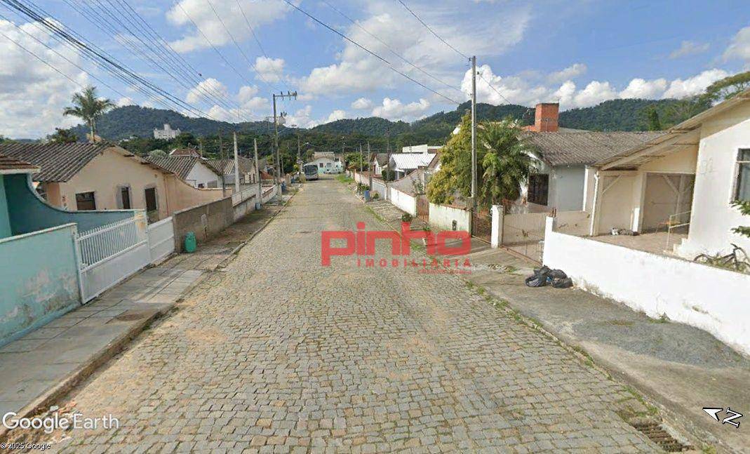 Casa à venda com 3 quartos, 189m² - Foto 4