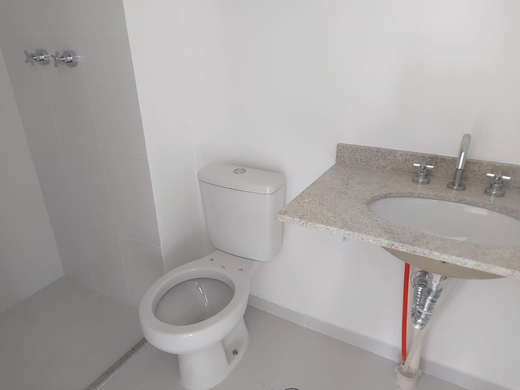 Apartamento à venda com 3 quartos, 81m² - Foto 18