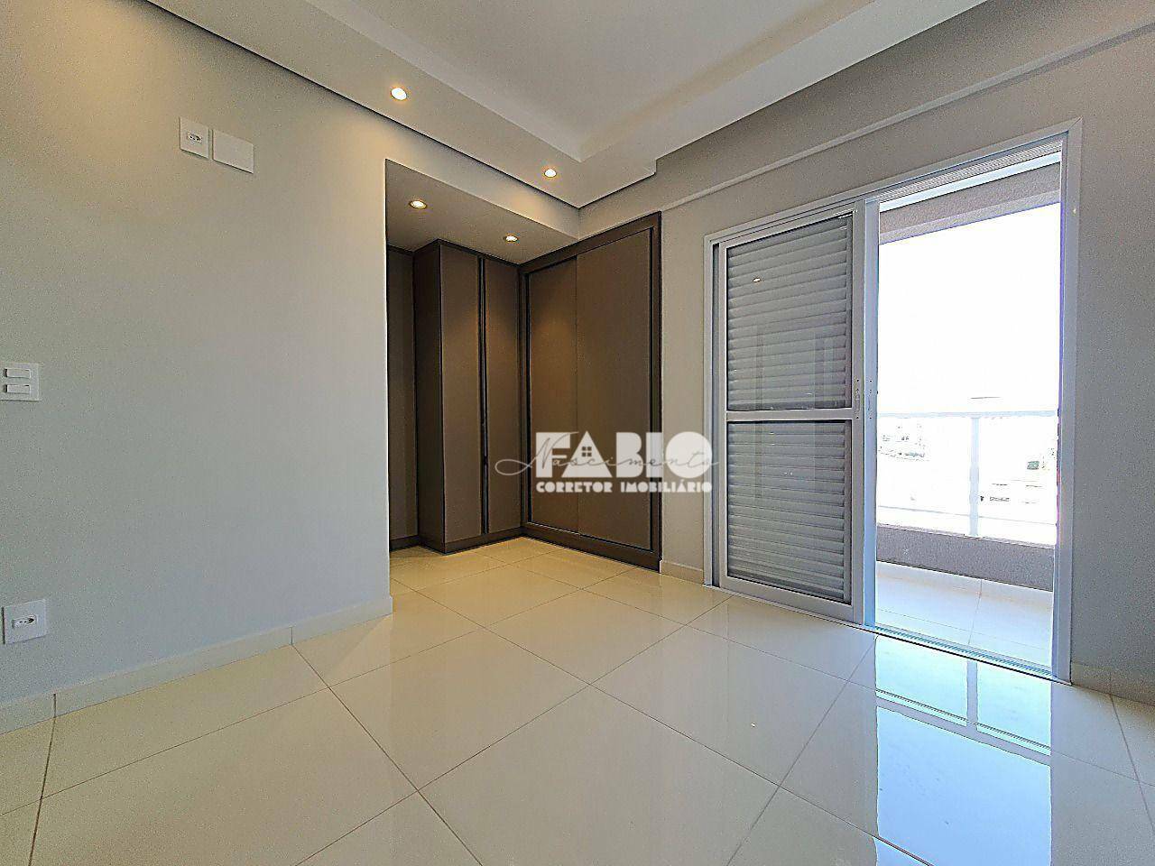 Apartamento à venda com 3 quartos, 96m² - Foto 3