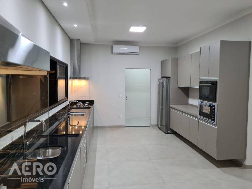 Casa de Condomínio à venda e aluguel com 3 quartos, 180m² - Foto 21
