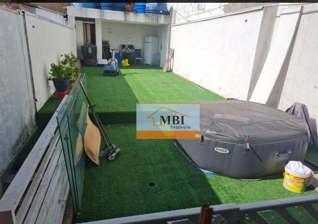 Sobrado à venda com 3 quartos, 100m² - Foto 4