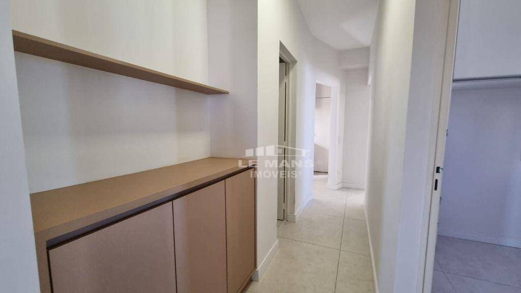 Apartamento à venda com 3 quartos, 75m² - Foto 3