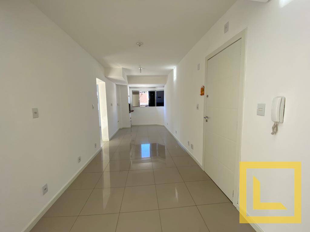 Apartamento à venda com 2 quartos, 50m² - Foto 5