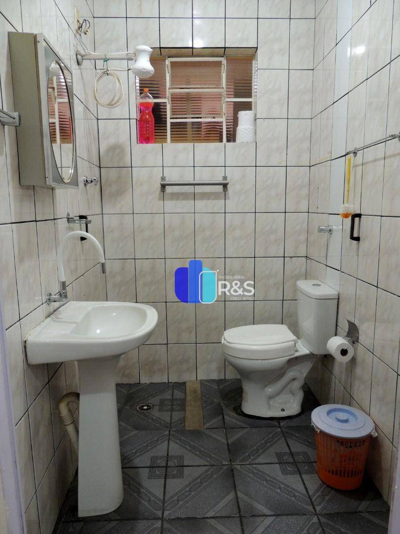 Casa à venda com 3 quartos, 162m² - Foto 9