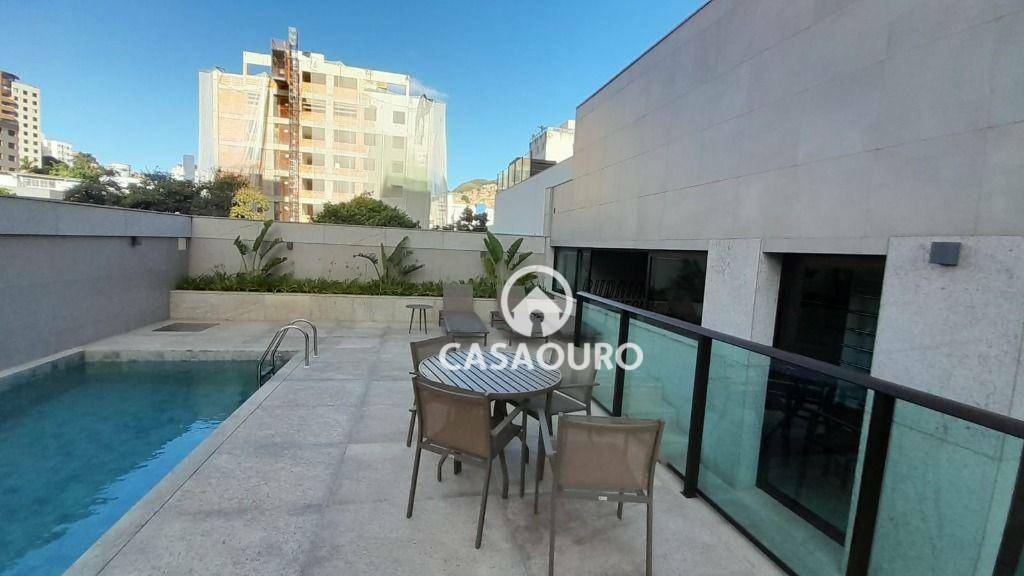 Apartamento à venda com 4 quartos, 155m² - Foto 32