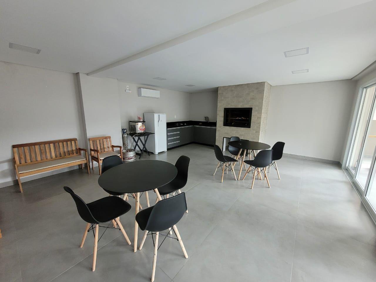 Apartamento à venda com 2 quartos, 64m² - Foto 17