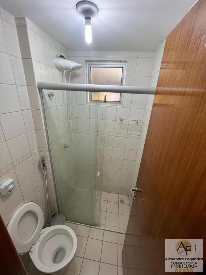 Apartamento à venda com 2 quartos, 64m² - Foto 12