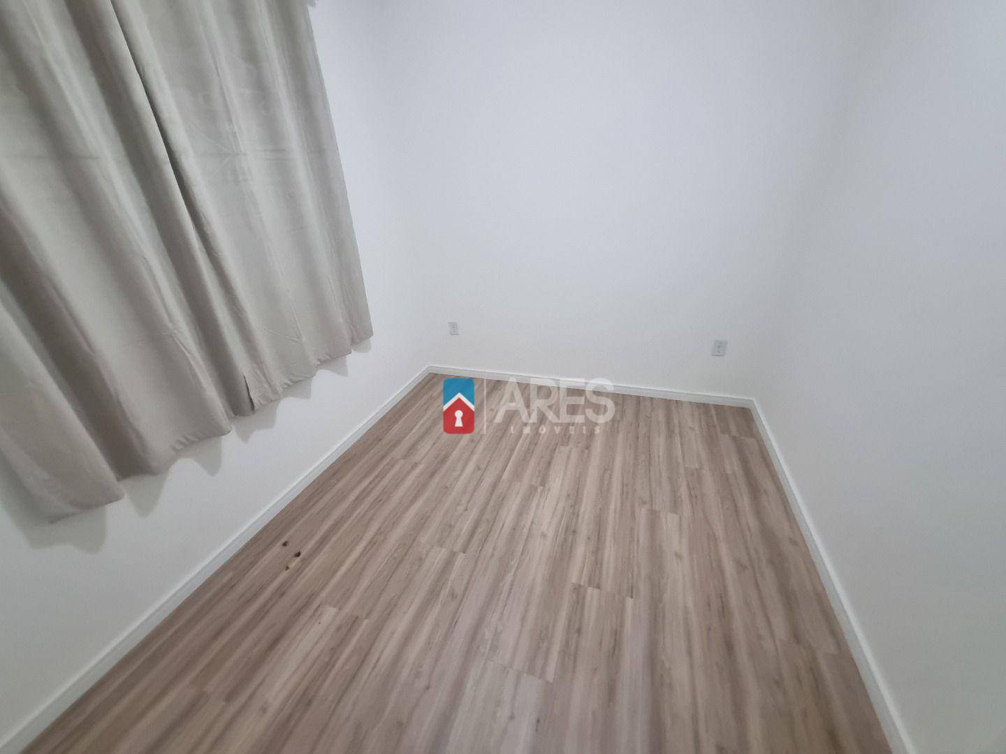 Apartamento à venda com 2 quartos, 49m² - Foto 3