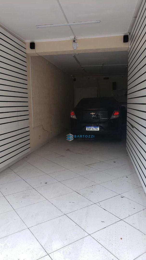 Casa à venda com 4 quartos, 222m² - Foto 32