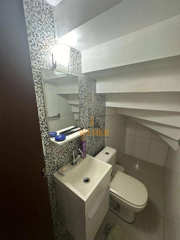 Sobrado à venda com 3 quartos, 205m² - Foto 13