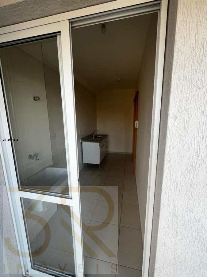 Apartamento à venda com 1 quarto, 45m² - Foto 4