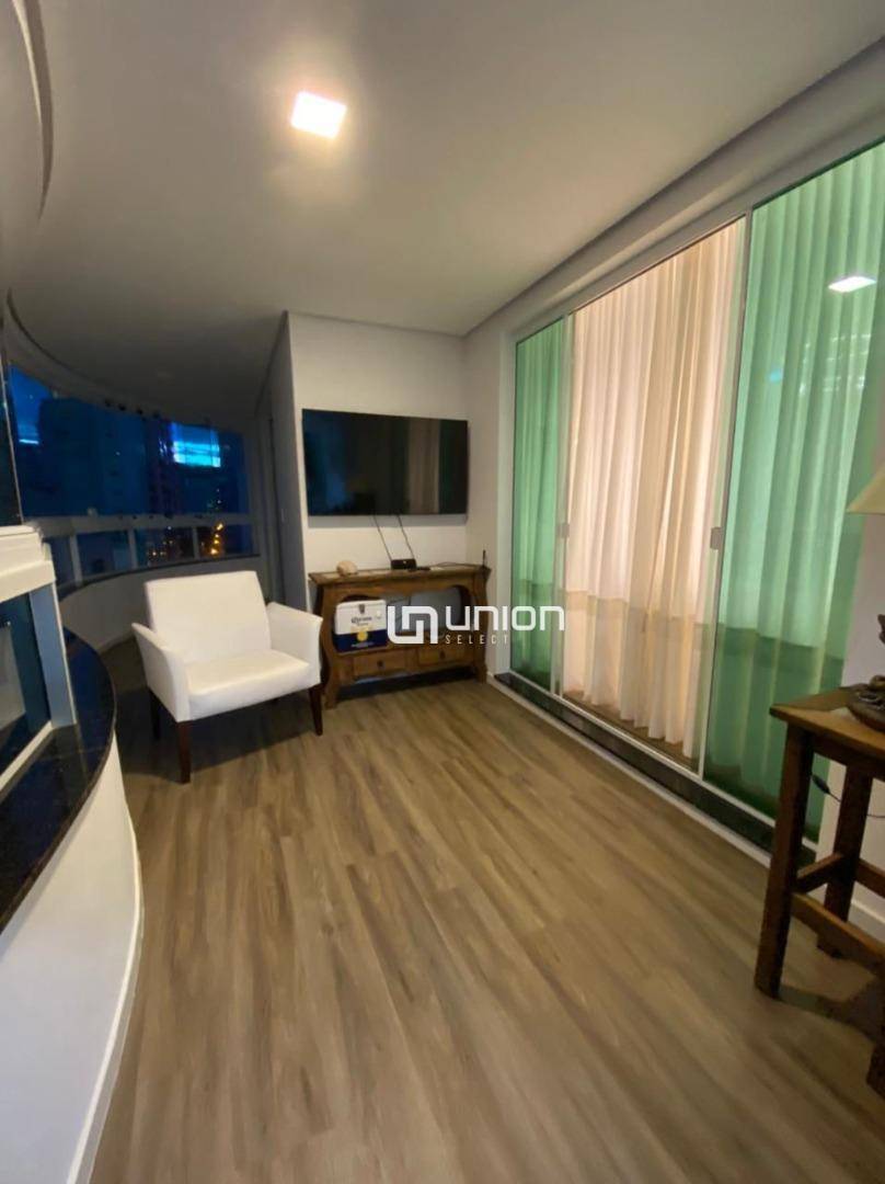 Apartamento à venda com 3 quartos, 127m² - Foto 31