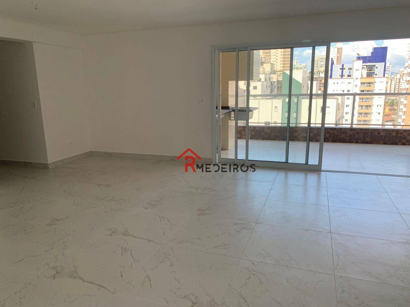 Apartamento à venda com 3 quartos, 147m² - Foto 3