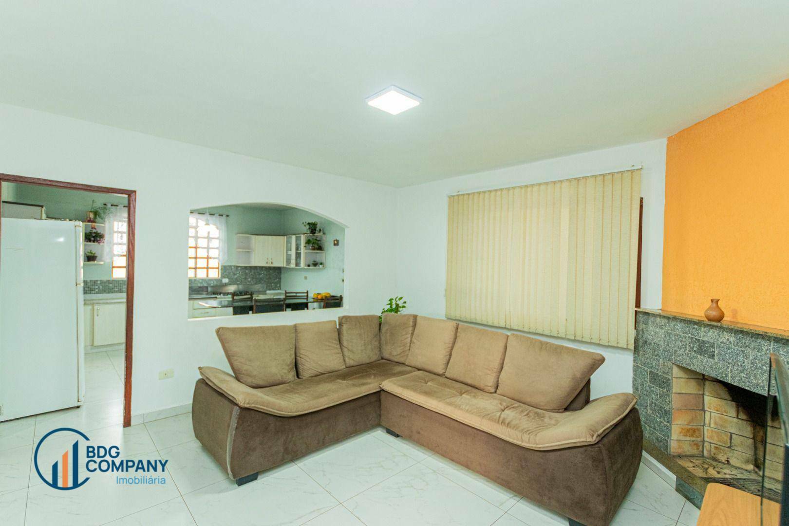 Casa à venda com 3 quartos, 221m² - Foto 6