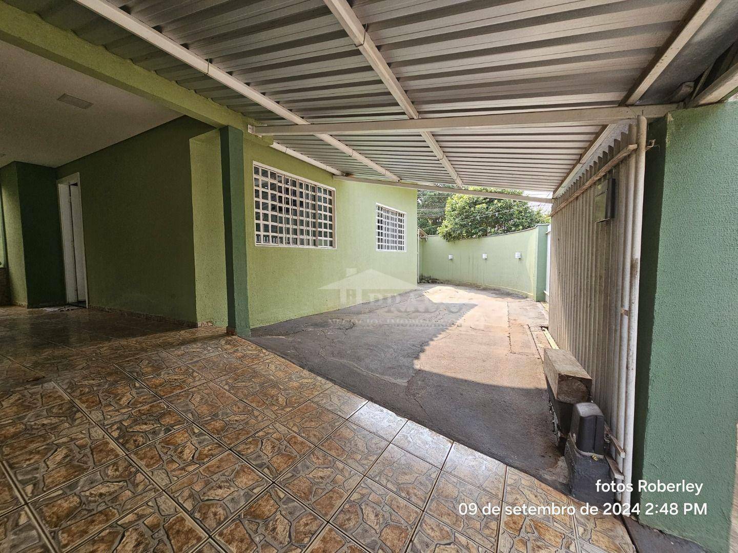 Casa para alugar com 2 quartos, 135m² - Foto 5