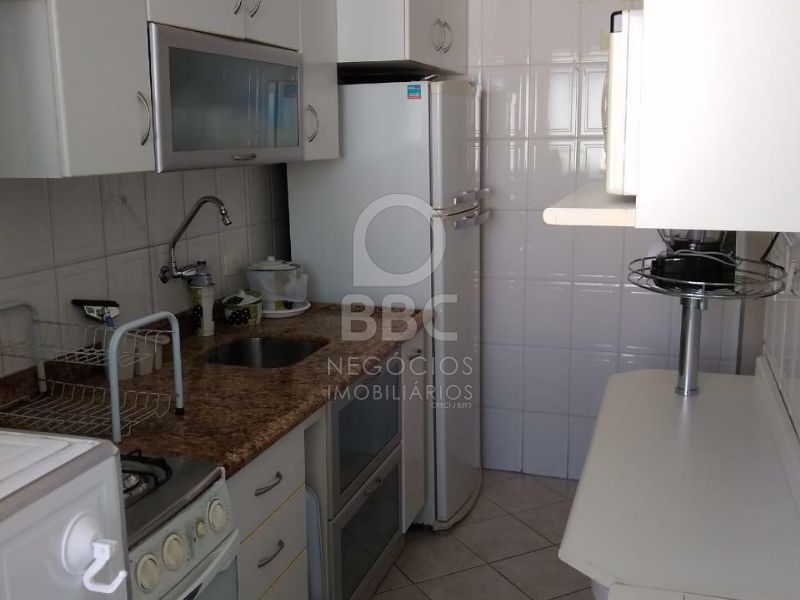 Apartamento à venda com 2 quartos, 62m² - Foto 9