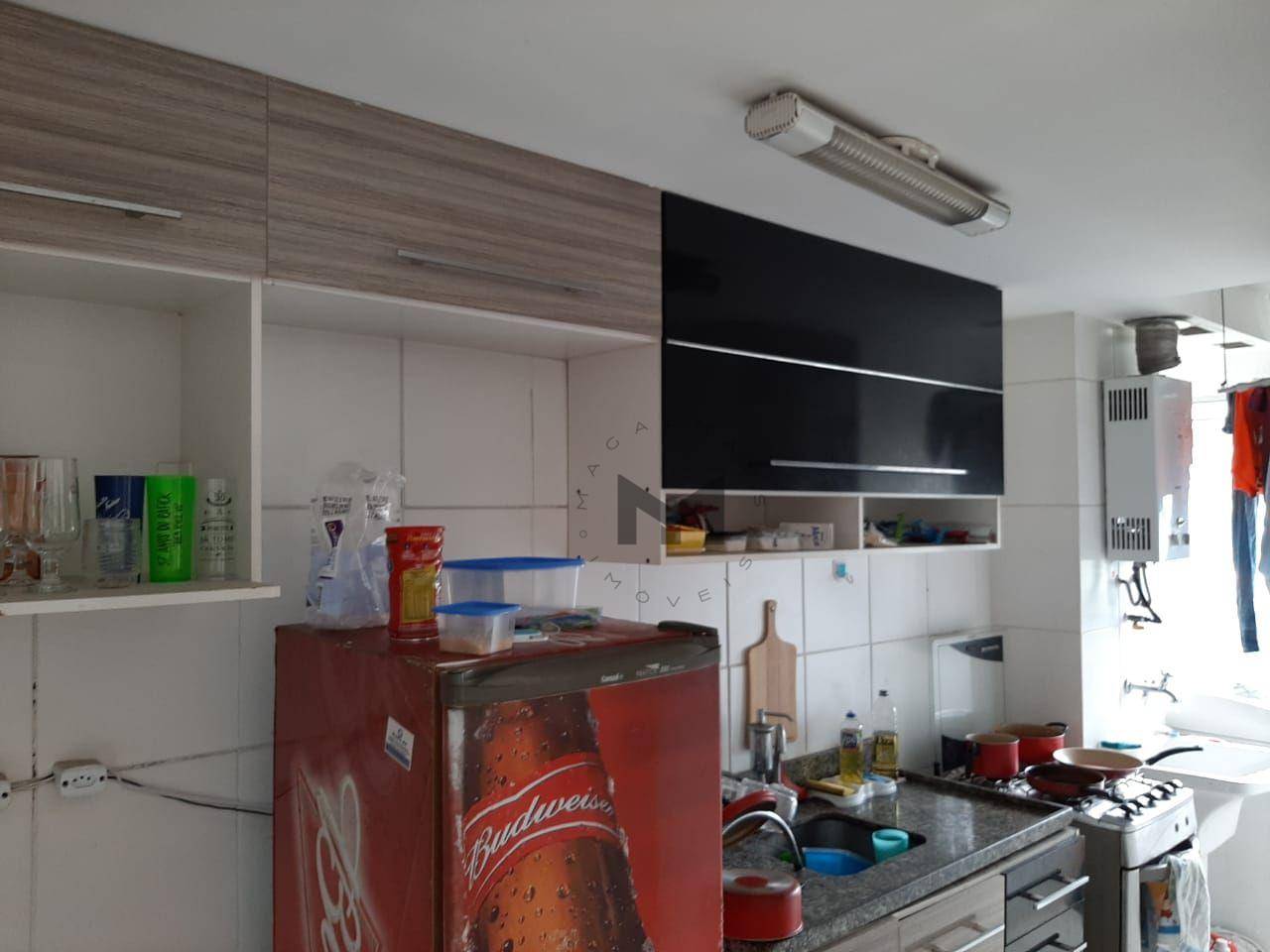 Apartamento à venda com 3 quartos, 75m² - Foto 13