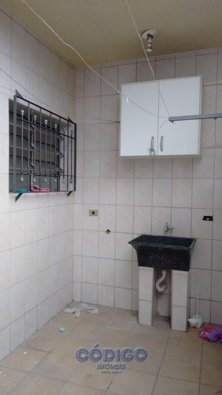 Casa para alugar com 1 quarto, 70m² - Foto 13