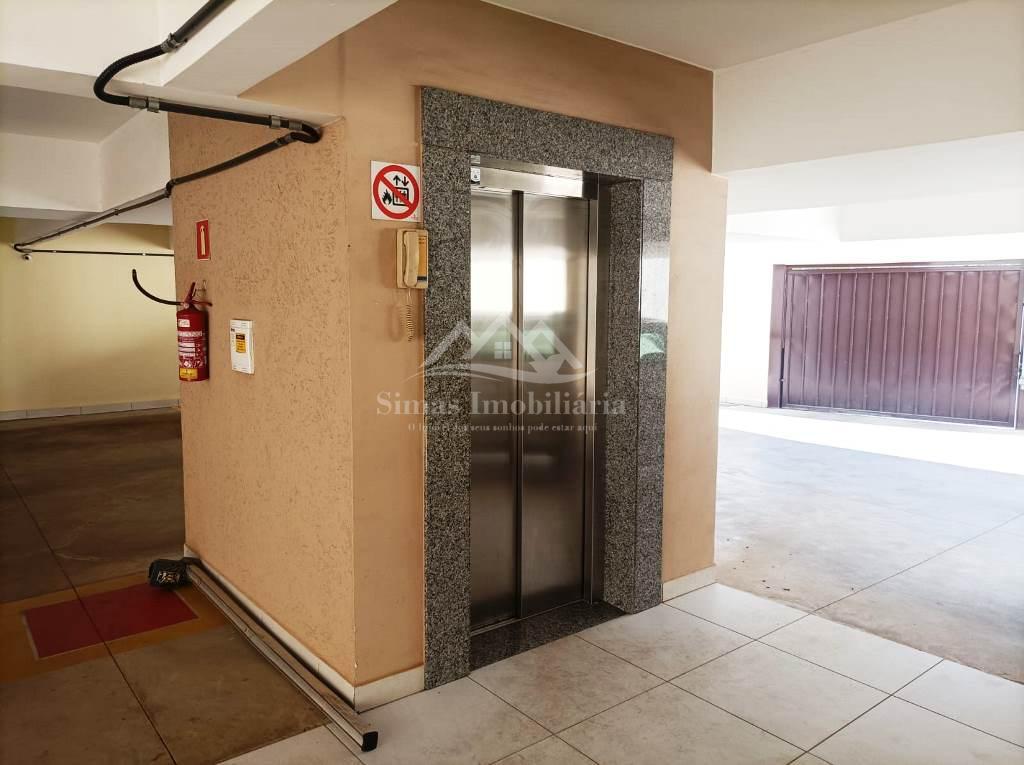 Apartamento para alugar com 2 quartos, 65m² - Foto 26