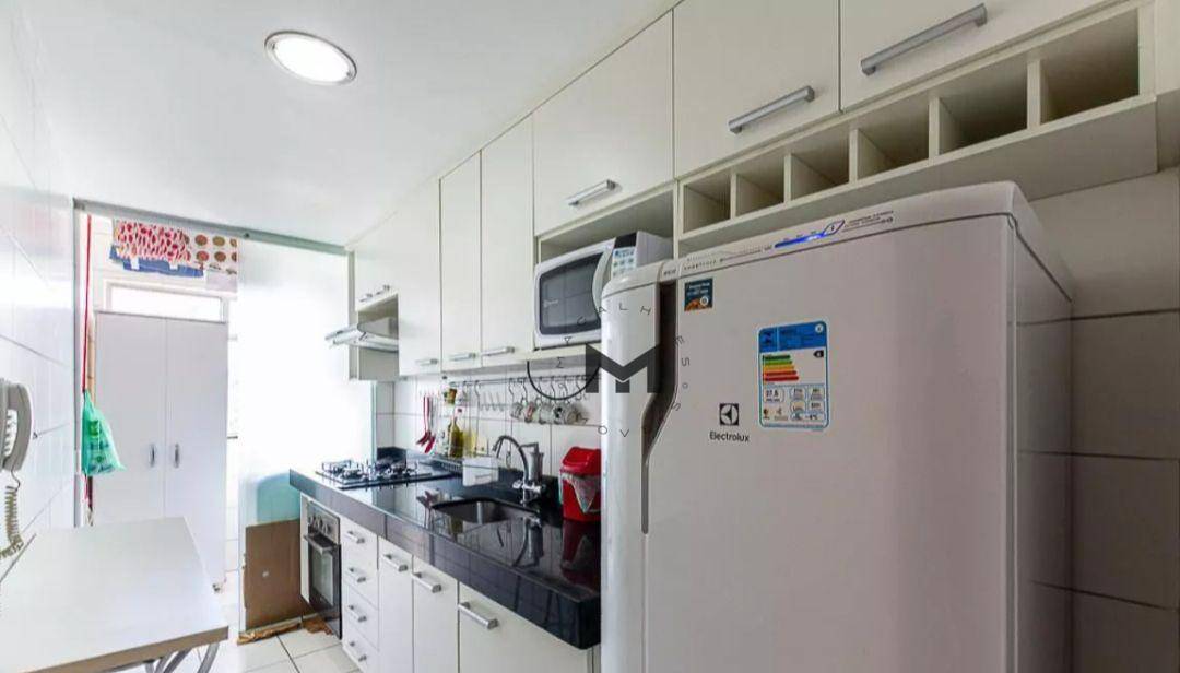 Apartamento à venda com 3 quartos, 72m² - Foto 13