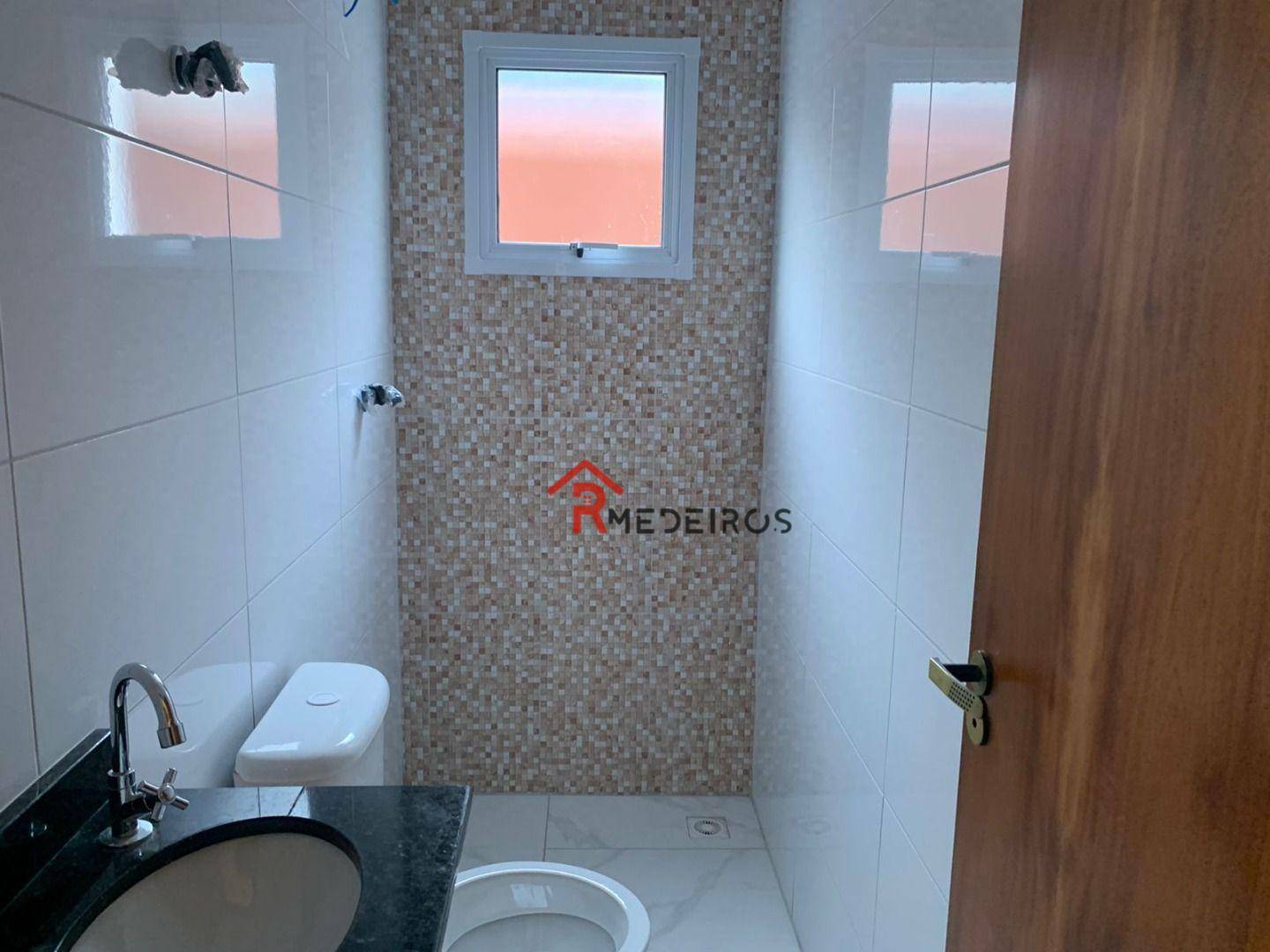 Casa à venda com 1 quarto, 55m² - Foto 8