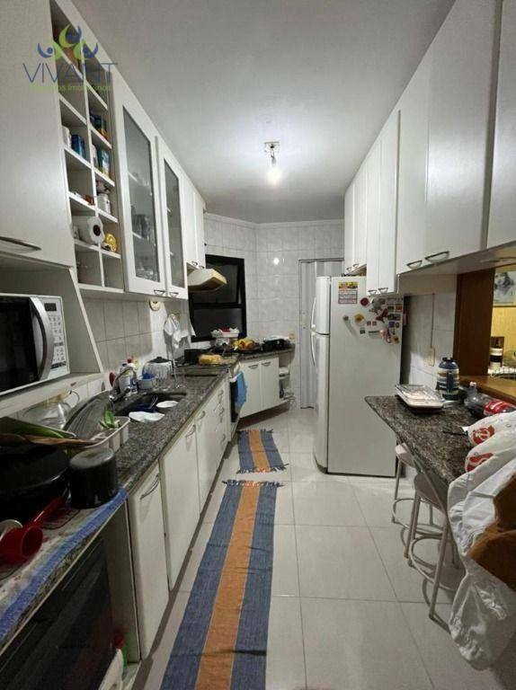 Apartamento à venda com 3 quartos, 75m² - Foto 17