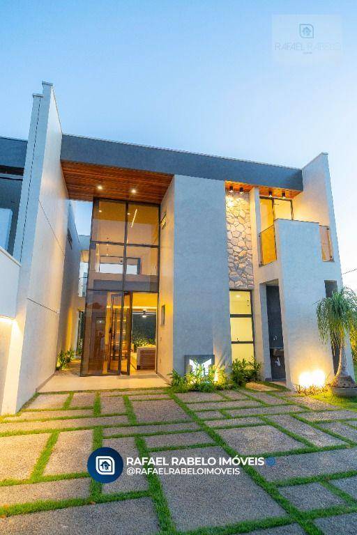 Casa, 4 quartos, 161 m² - Foto 1