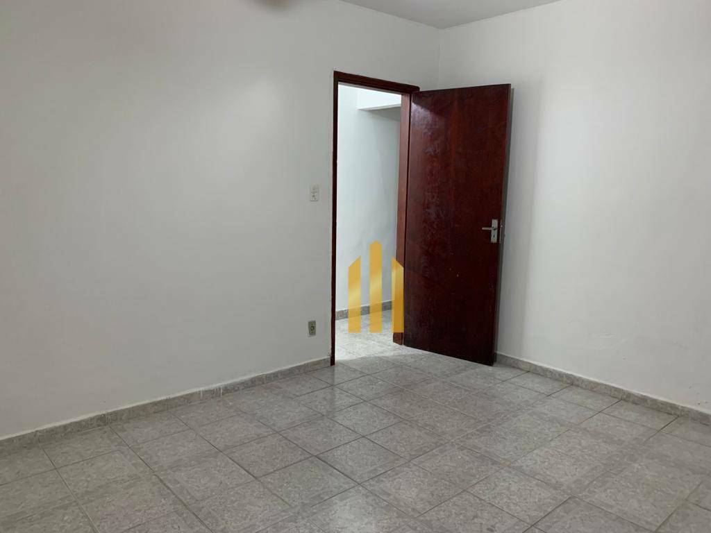 Casa para alugar com 1 quarto, 70m² - Foto 10