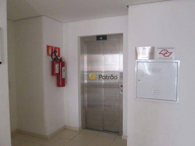 Apartamento à venda e aluguel com 3 quartos, 71m² - Foto 17