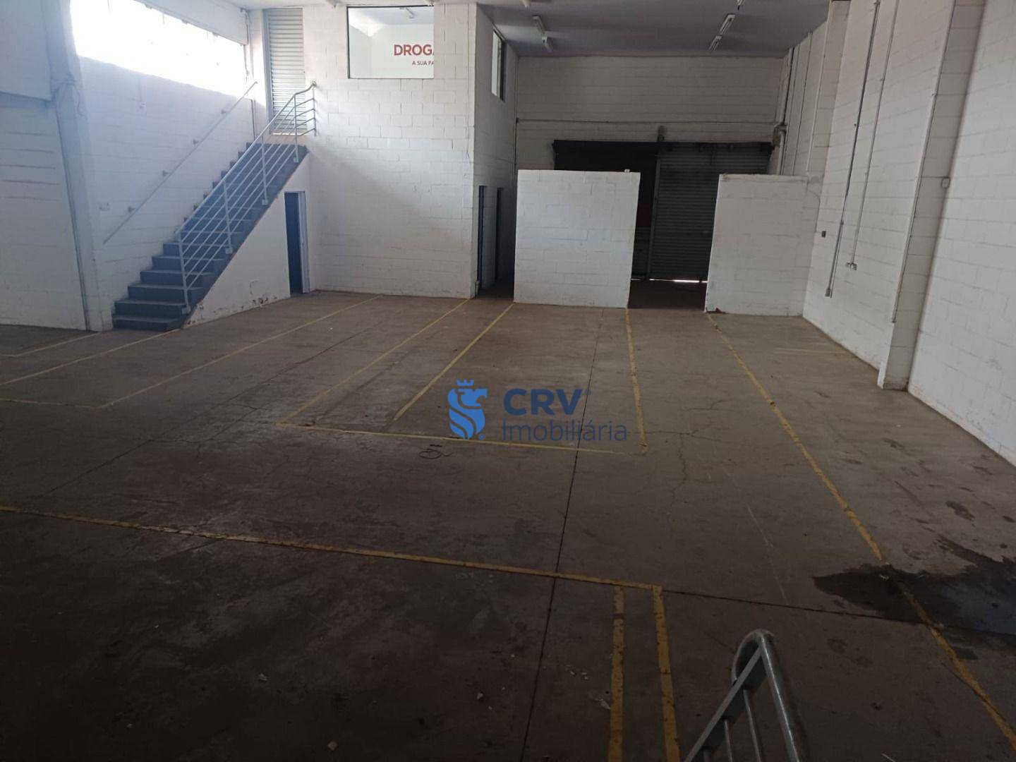 Depósito-Galpão-Armazém para alugar, 846m² - Foto 1