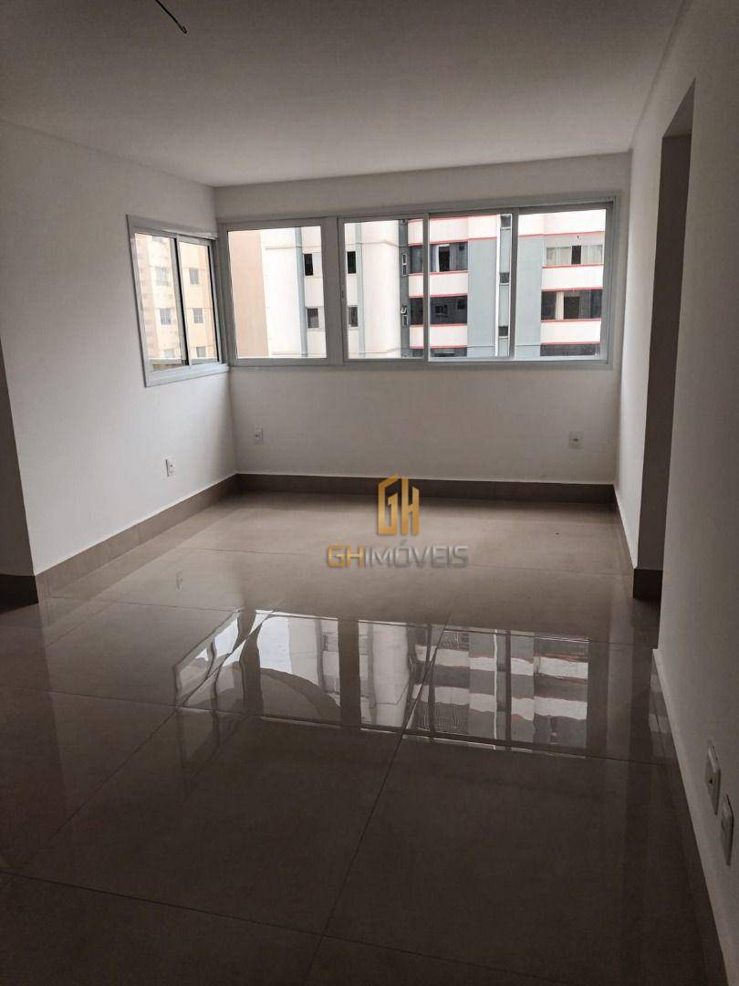 Apartamento à venda com 3 quartos, 155m² - Foto 5