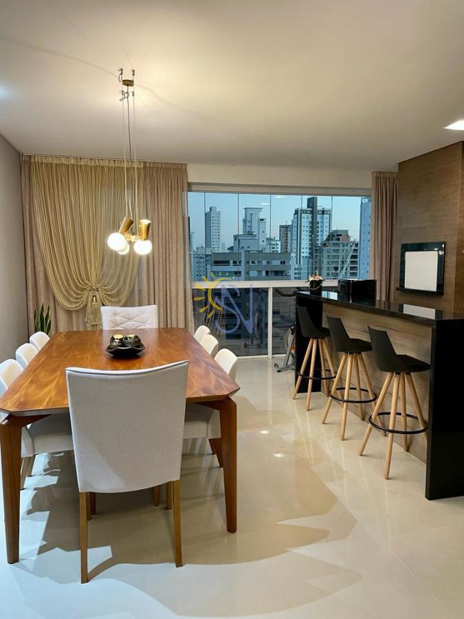 Apartamento à venda com 3 quartos, 127m² - Foto 12