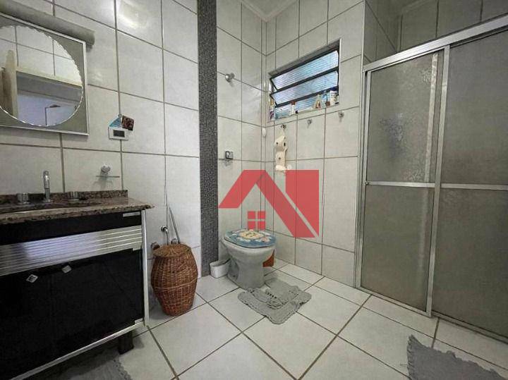 Casa à venda com 4 quartos, 256m² - Foto 9