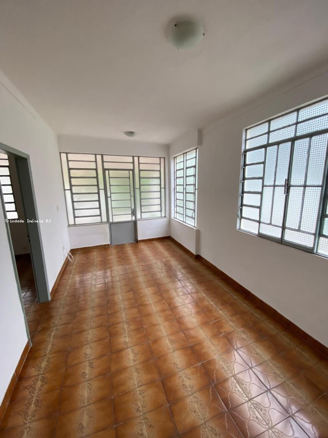 Casa para alugar com 2 quartos, 96m² - Foto 6