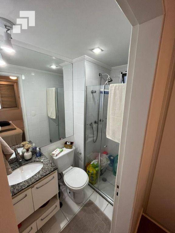 Apartamento à venda com 3 quartos, 66m² - Foto 13