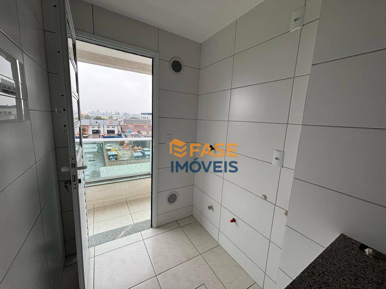 Apartamento à venda com 3 quartos, 74m² - Foto 7