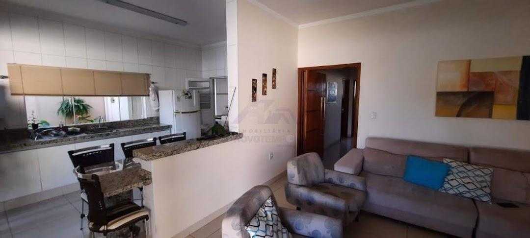 Casa à venda com 3 quartos, 200m² - Foto 25