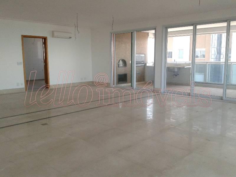 Apartamento à venda com 4 quartos, 335m² - Foto 2