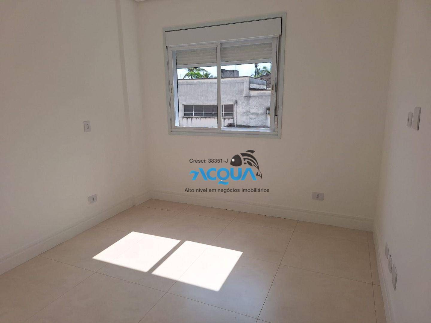 Apartamento à venda com 3 quartos, 117m² - Foto 6