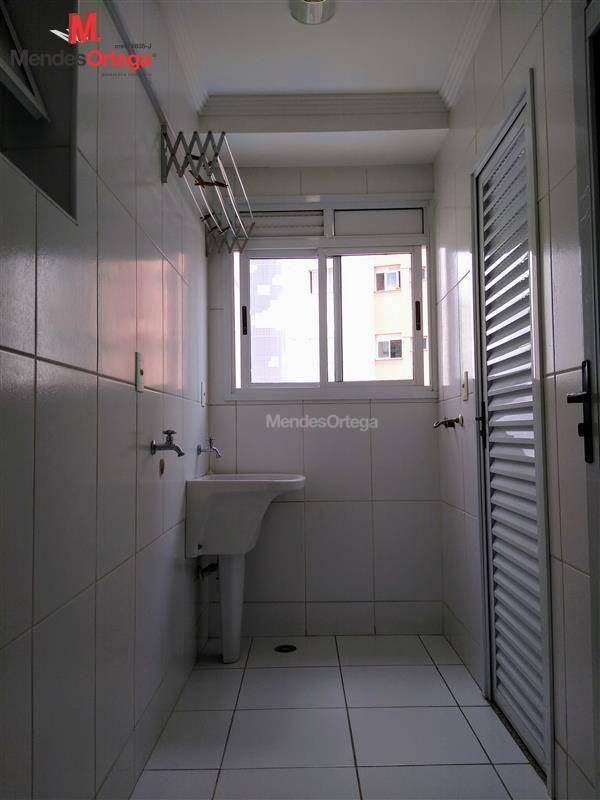 Apartamento para alugar com 3 quartos, 100m² - Foto 17