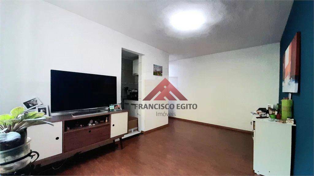 Apartamento à venda com 2 quartos, 55m² - Foto 3