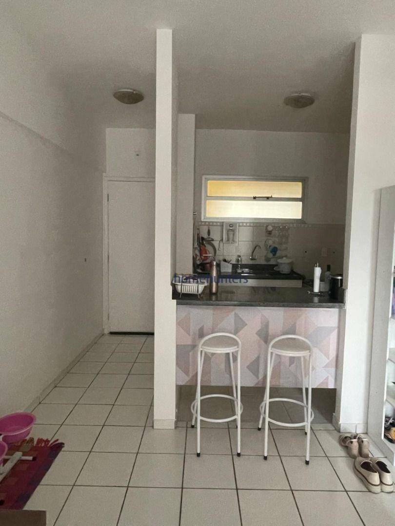 Apartamento à venda com 1 quarto, 45m² - Foto 4