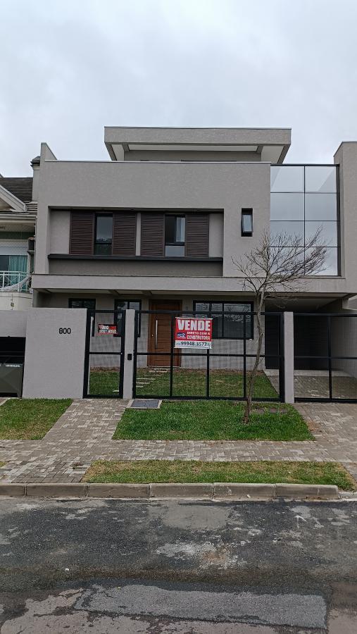 Sobrado à venda com 3 quartos, 130m² - Foto 1