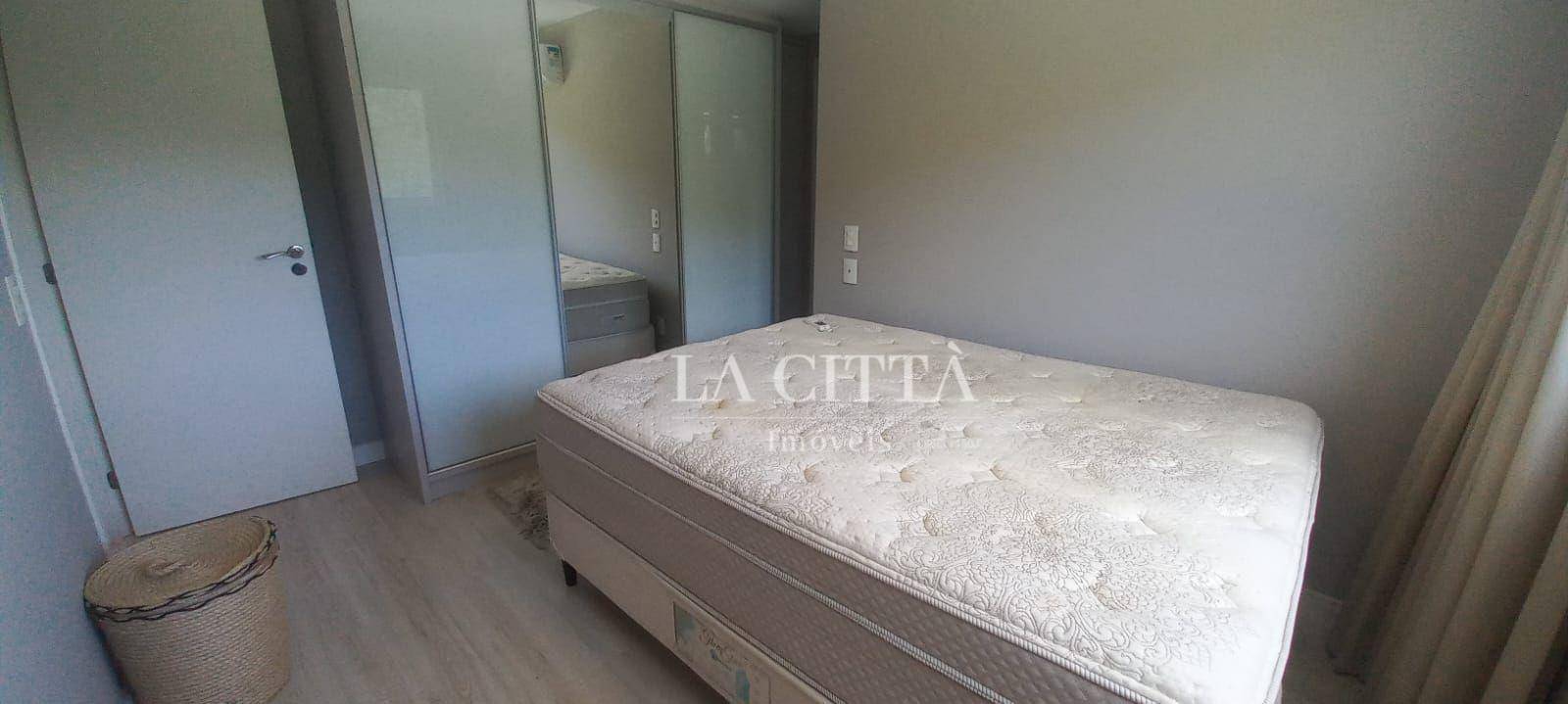 Apartamento para alugar com 2 quartos, 70m² - Foto 24