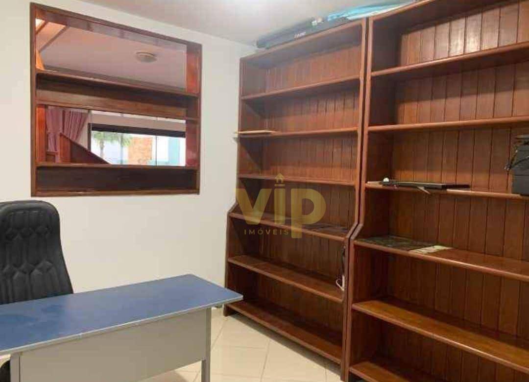 Casa à venda com 4 quartos, 269m² - Foto 18