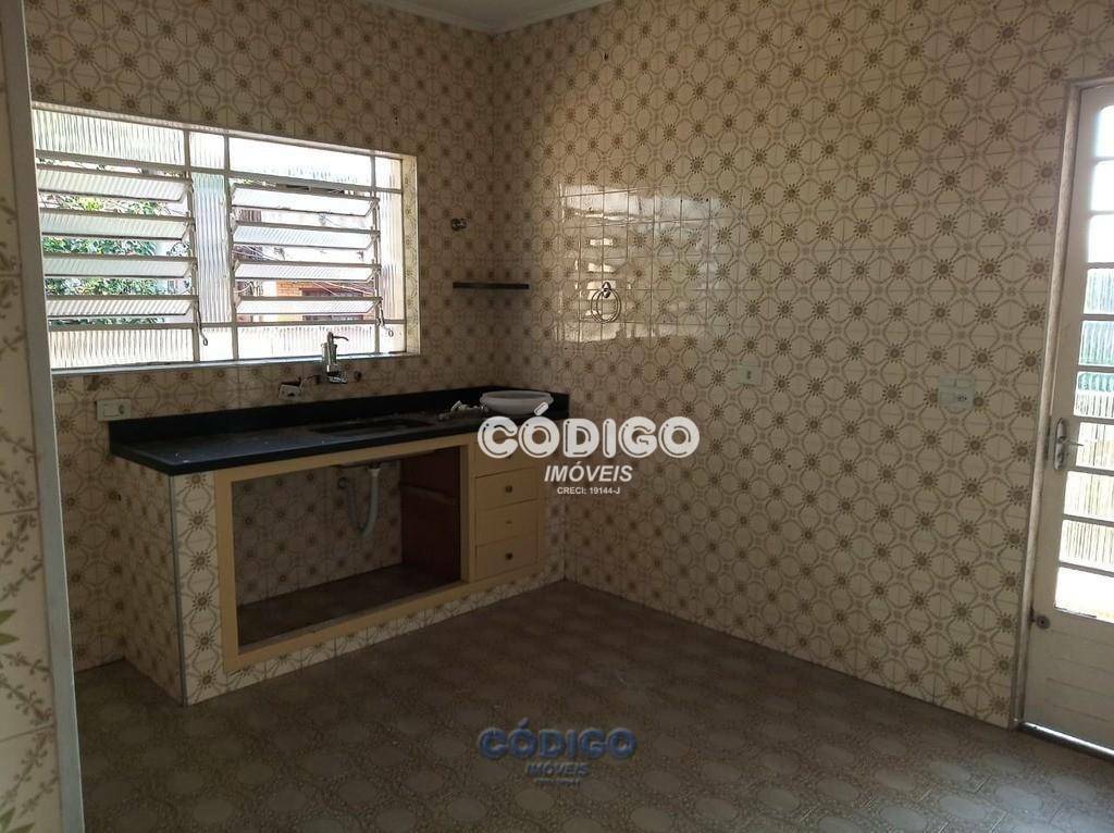 Casa à venda com 3 quartos, 360m² - Foto 3