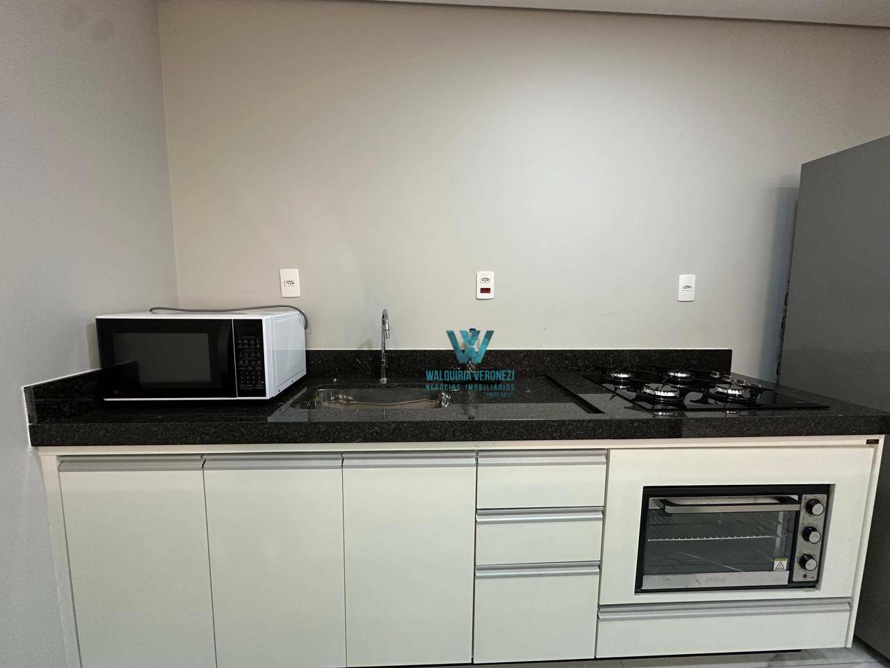 Apartamento à venda com 2 quartos, 67m² - Foto 9