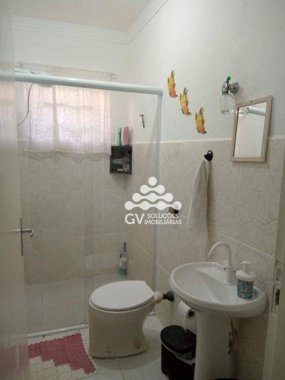 Casa à venda e aluguel com 3 quartos, 72m² - Foto 22