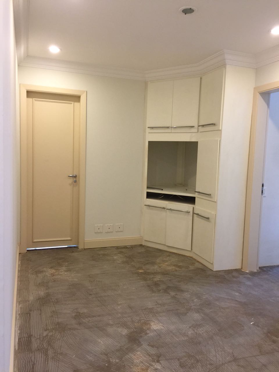 Apartamento à venda com 4 quartos, 193m² - Foto 8